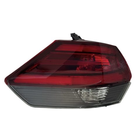 Nissan X-Trail 16-19 Dış Sol Stop Lambası