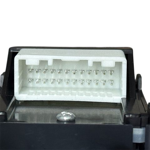 Toyota Corolla 02-06 Ön Sol Cam Açma Düğmesi (Dörtlü)
