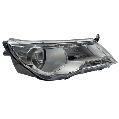 Volkswagen Tiguan 08-11 Sağ Far (Halojen)