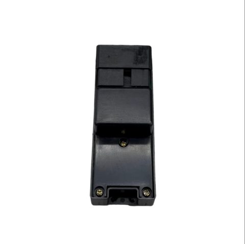 Mazda 626 92-97 Ön Sol Cam Açma Düğmesi