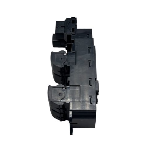 Mitsubishi L 200 15-21 Ön Sol Cam Açma Düğmesi