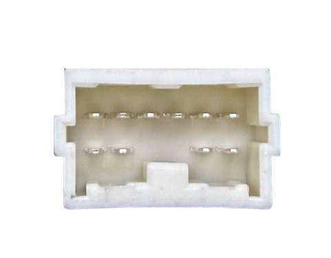 Mitsubishi L 200 00-05 Ön Sol Cam Açma Düğmesi