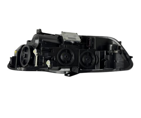 Audi A6 15-17 Sağ Far (Beyinler Üstünde)